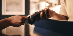 Closing a Sale With Confidence